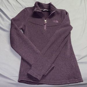 North face quarter zip